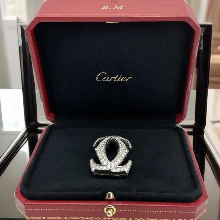 Cartier Diamant Brosche Doppel C 1980er Jahre